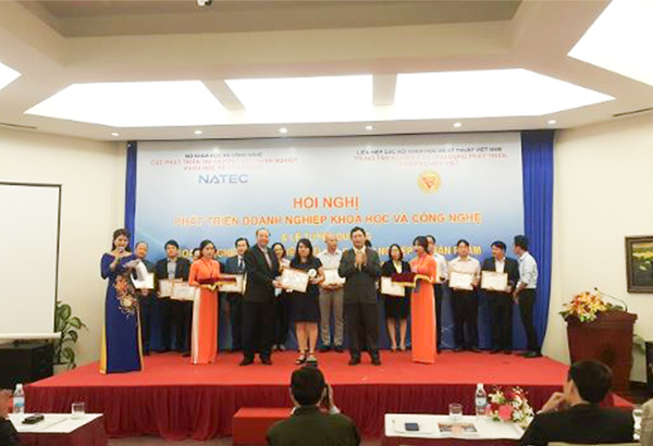 Thiên Dược được tuyên dương là Doanh nghiệp KHCN có thành tích xuất sắc năm... 2017